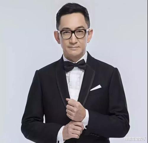 吴启华|亲兄弟不同命：弟弟一人千面火爆全国，哥哥隐退26年欠巨债被殴打