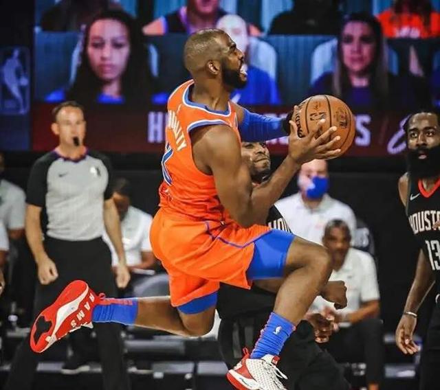 威斯布鲁克|西部首支2-0球队，威少观战怒砍“三双”；雷霆逆转几率有多大？