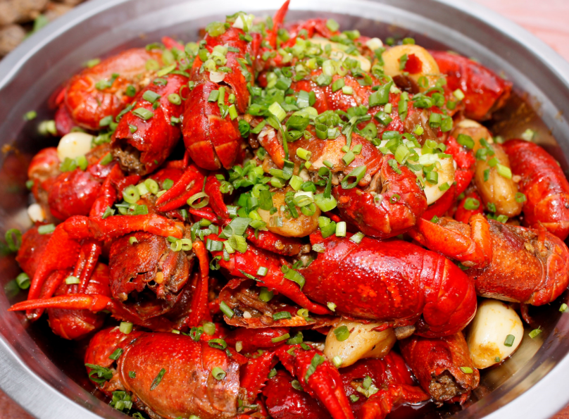 『小龙虾』小龙虾要这样洗，这么多年都没洗干净! 加这两个东西。一步到位