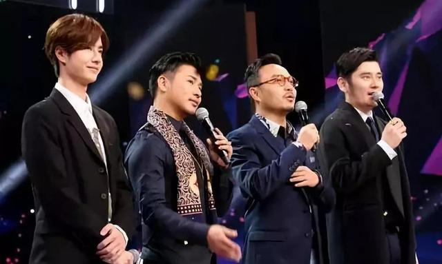 彭于晏@男星官方身高180以上有几个真的?彭于晏白敬亭王一博谁翻车了?