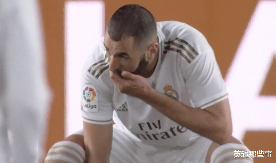 皇家马德里■1-0！皇马6连胜“触摸”冠军，甩开巴萨4分，拉莫斯点射制胜