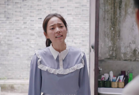 王芳|两个女儿，一个九年没回娘家，一个六年没回，原因是“回不起”