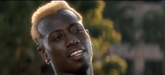 「罗德曼」除了篮球和性，罗德曼也有不为人知的另一面！