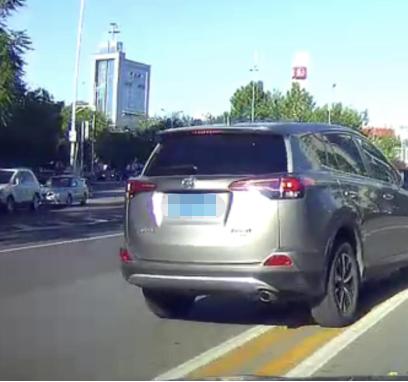 通辽@您举报的这些，交警都查了