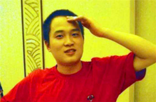 清华大学|他3次考上清华，3次皆被劝退，结果第4次又录取，教授：我教不了