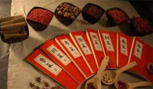 醉虾@中国一道“禁菜”，却被泰国发扬光大，网友：你们怎么下得去口？