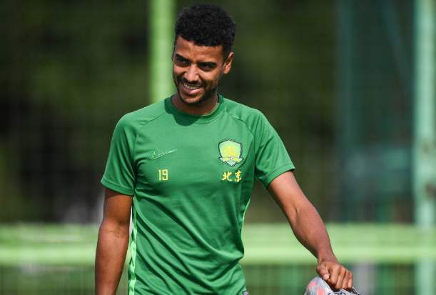 阿森西奥|上半场狂丢4球!国安热身赛1比4爆冷完败中甲队,当红国脚王刚染红