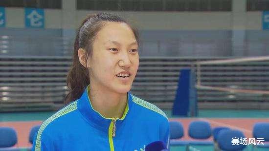 「天津女排」最失败的交易！董铭宵在青年队打不上球，天津女排仍需要王佳敏