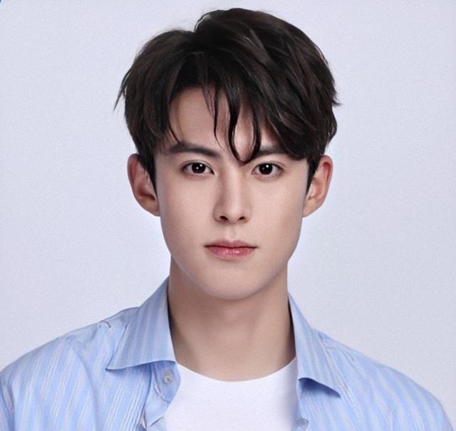 虞书欣|王源要手术?虞书欣挖墙角?王鹤棣没戏拍?张子枫属一线吗?