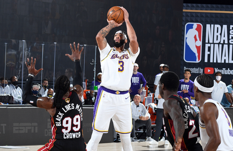 德莱文|最强毒奶！巴克利赛前看好浓眉拿FMVP，结局扎心：浓眉正负值-26