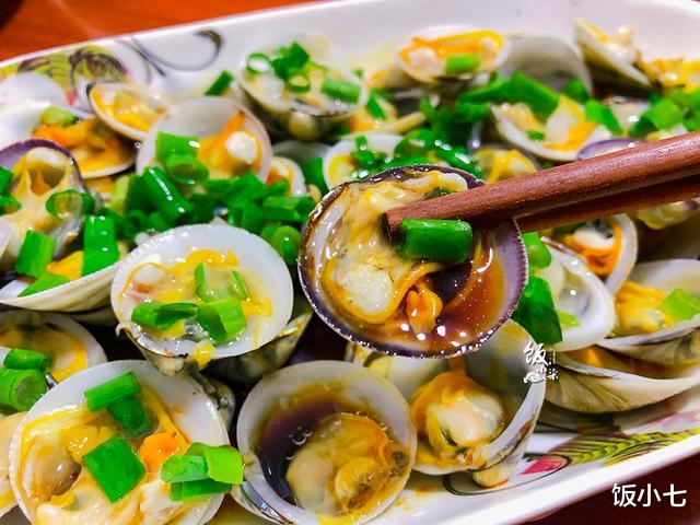 #蛤蜊#吃花蛤不如吃它，肉多肥美，才5块钱一斤，蒸一蒸，鲜嫩美味