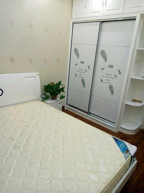 一个人辛苦了大半年终于装好了，定好下月搬家，140平花17万