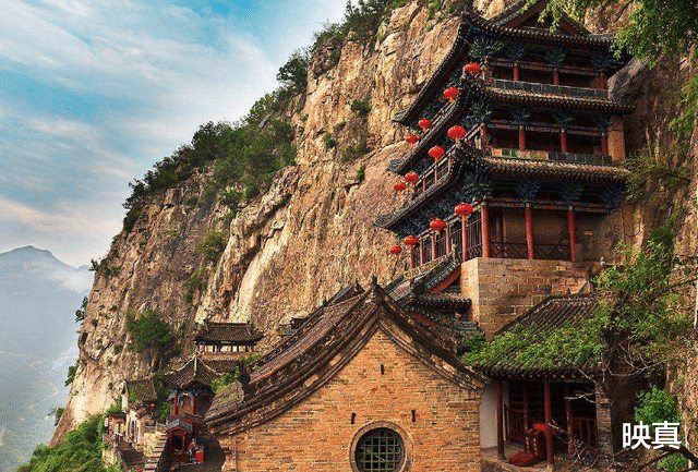|悬崖上的\奇迹\——恒山悬空寺，靠9根铁链固定千年不倒
