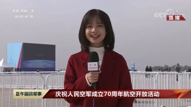 央视|被霸道总裁牵手,她最近人红是非多啊