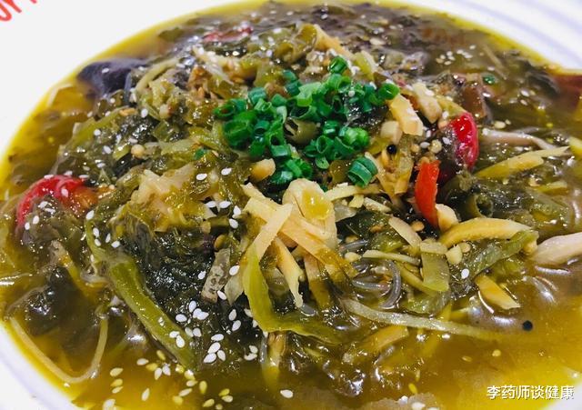 血糖|高尿酸痛风能吃酸菜等酸味食品吗？医生讲出高尿酸的正确饮食方式