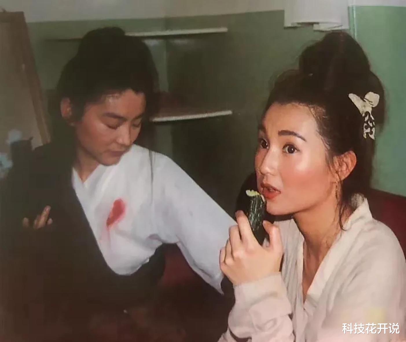 张曼玉|无法重拍瞬间：啃黄瓜的张曼玉，惊艳故宫的王祖贤，牵手滑冰的翁美玲刘德华