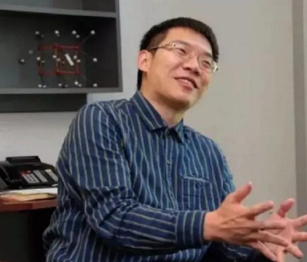 清华大学|当初因为离家太远,拒绝清华和哈佛录取的任性学霸刘翀,如今怎样