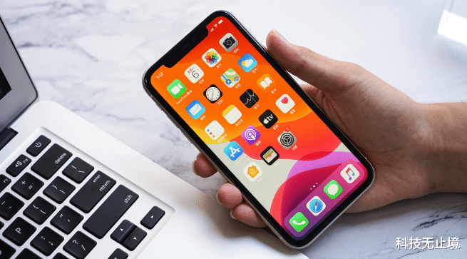 苹果|苹果放大招？从5999跌至4799，iOS14+128GB，网友：真香！