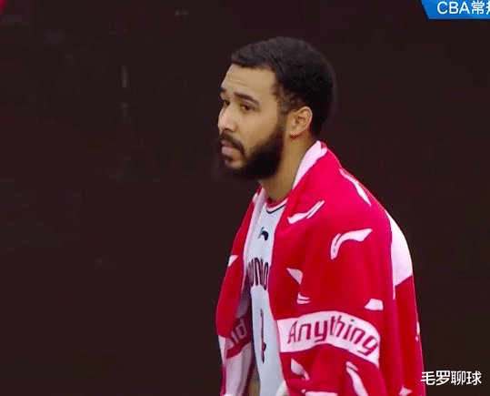广州男篮|爆大冷!广州外援巨星0分,郭士强却轰31-20大逆转,巩晓彬输急了