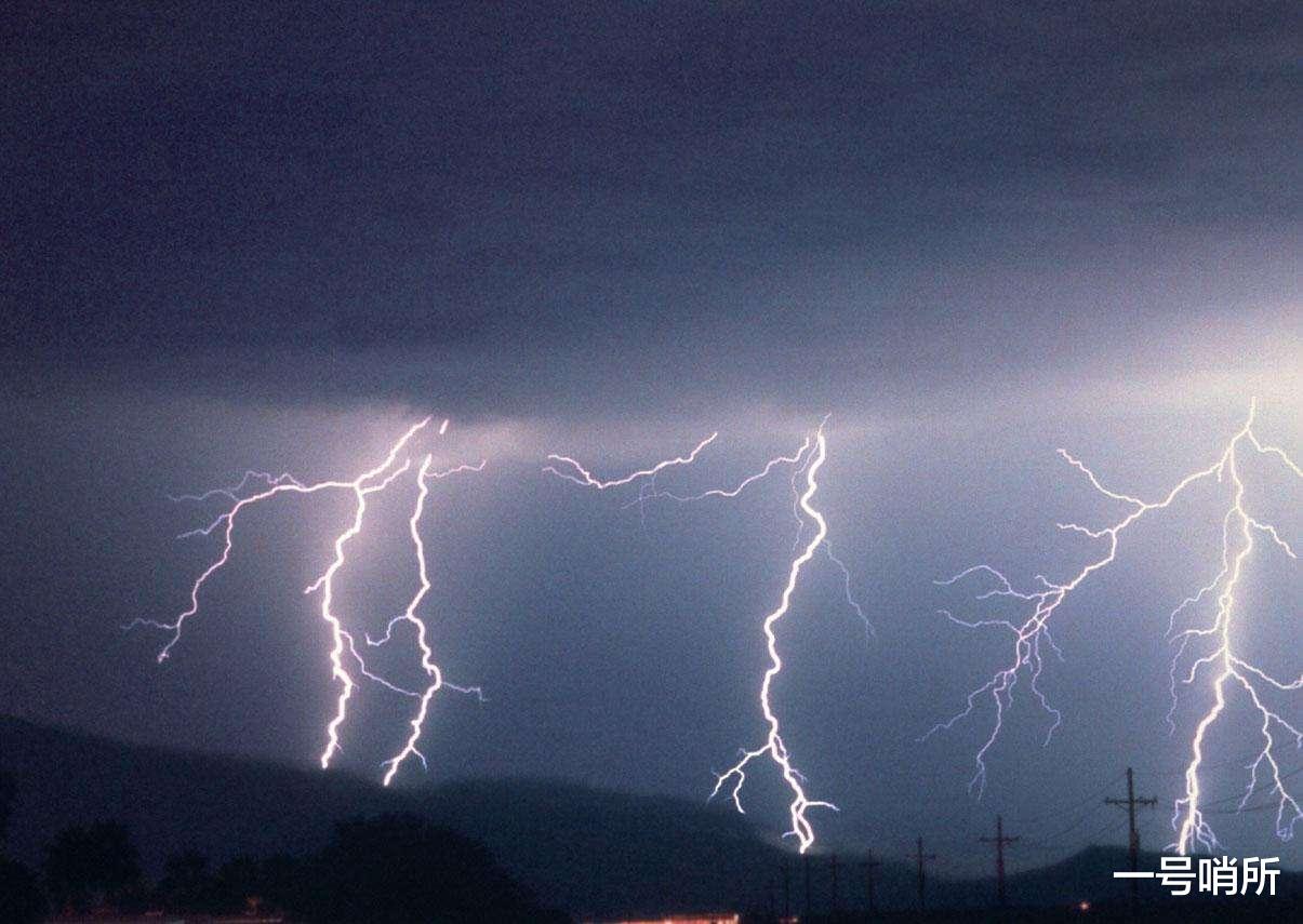 『印度』大批印军向边界集结之际，新消息：边境传来噩耗，至少107人丧生