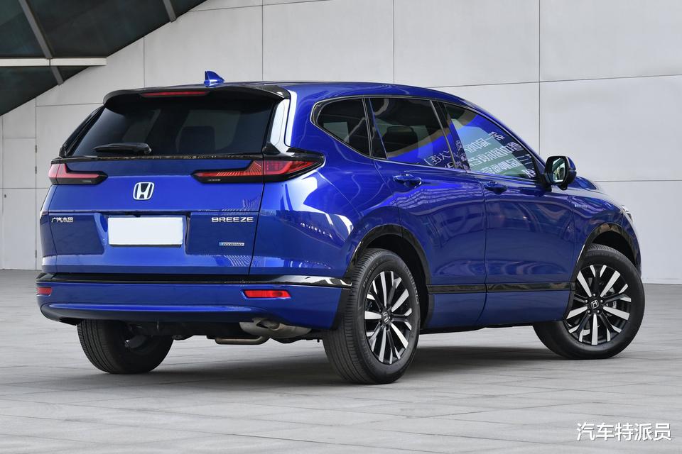 本田CRV：本田耗时4年打造的SUV，不到17万配最新地球梦发动机