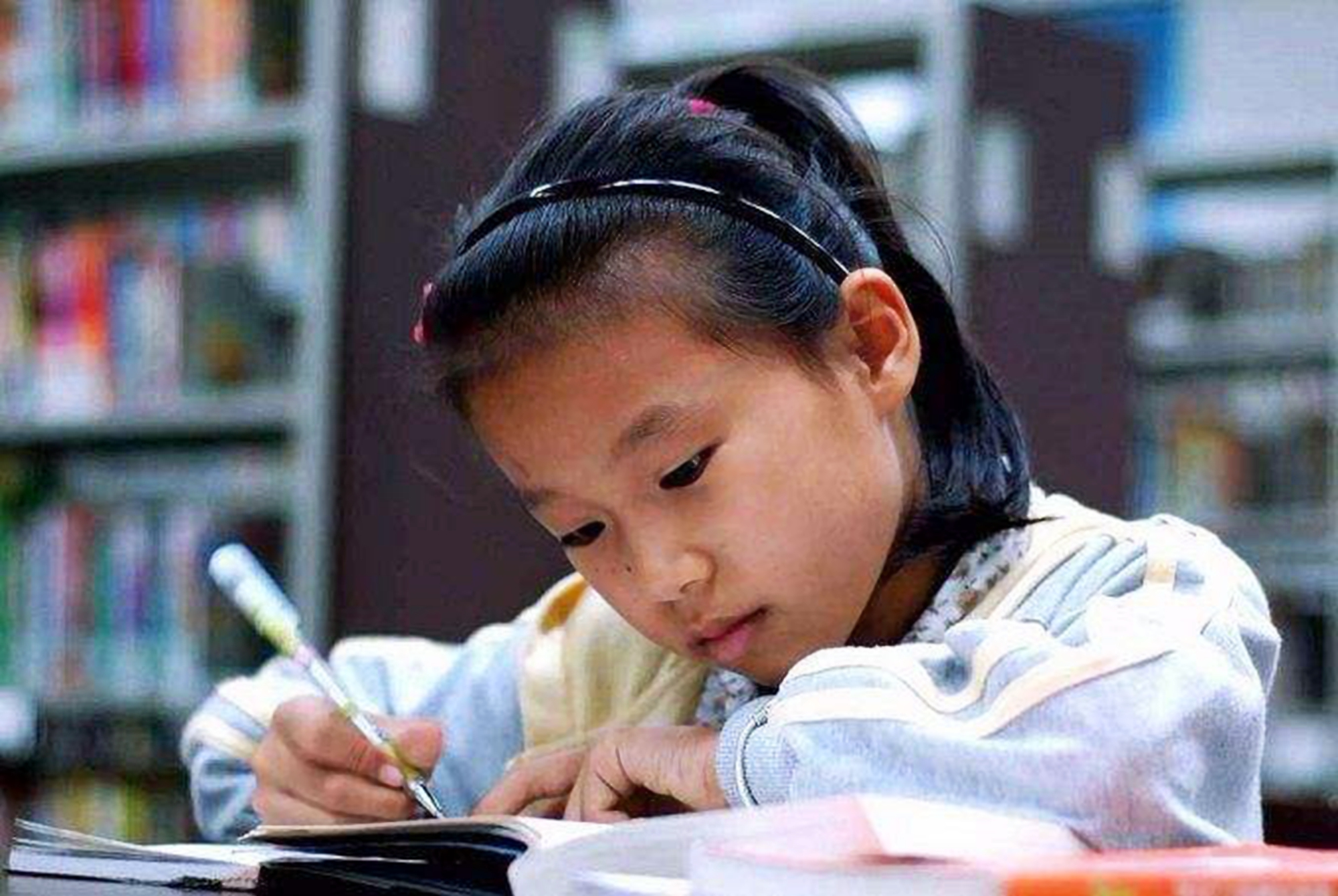 中小学|一位老师的忠告：如果孩子进不了班级前10名，就别着急报课外班