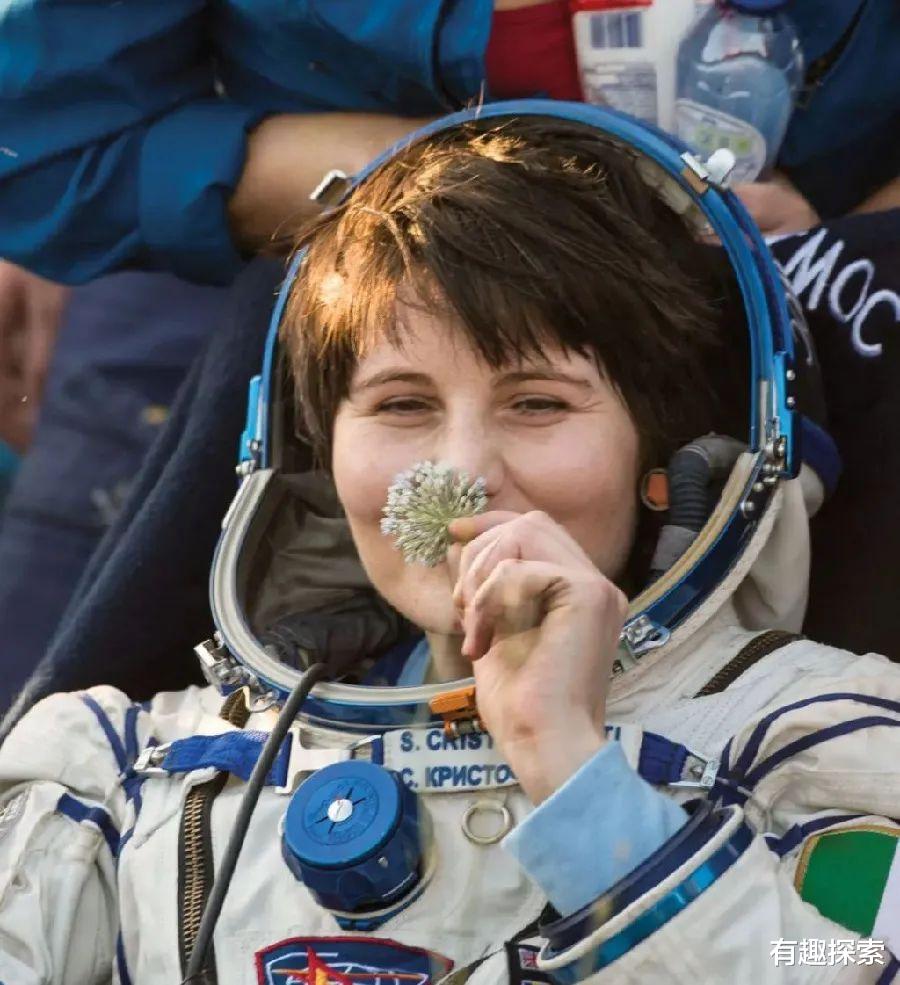 宇航员|自从女宇航员加入，男宇航员这种病不治而愈，女性还执行特殊任务
