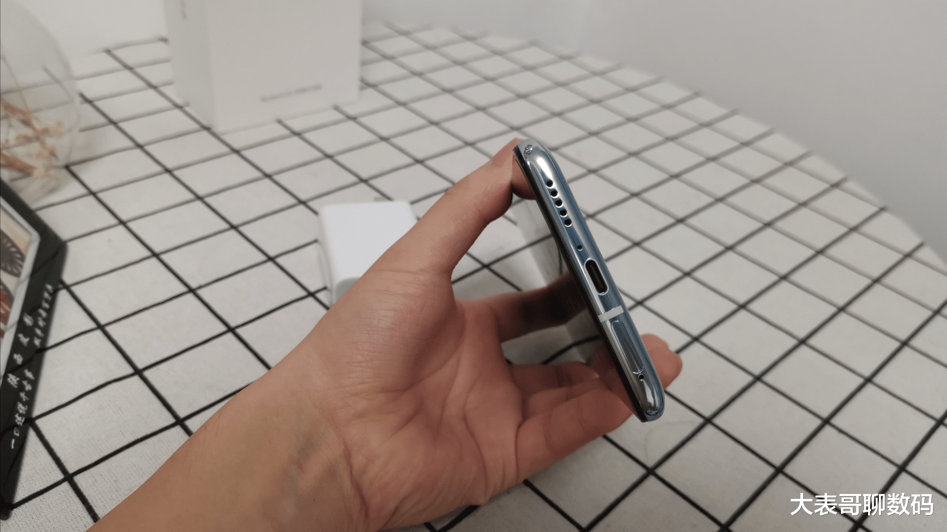 红米手机|1999强无敌？红米K30Ultra重度体验3天后：优缺点都很明显！