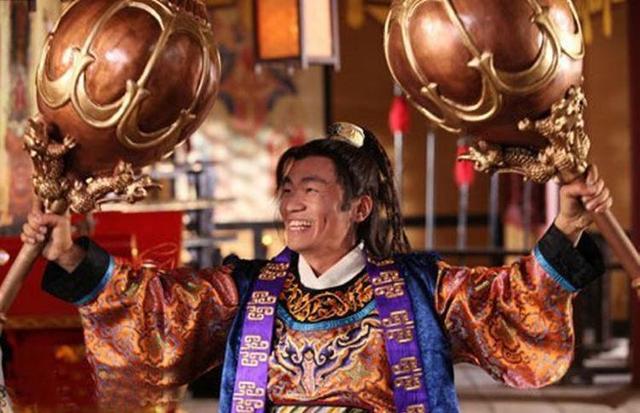 [吕布]关羽青龙偃月刀，张飞丈八蛇矛，吕布方天画戟，到底有多重呢？