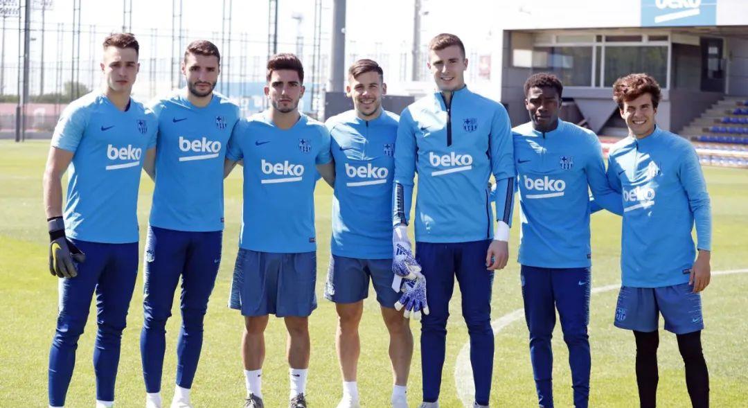 #广州恒大#英超两队欲挖巴萨20岁新星，中场多面手潜力爆表，巴萨手握主动权