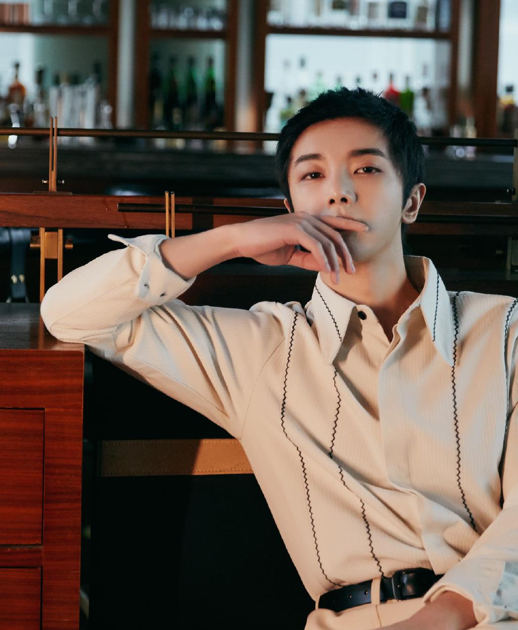 华晨宇|从华语领军人到人设崩塌，露出真面目的华晨宇，成娱乐圈反面教材