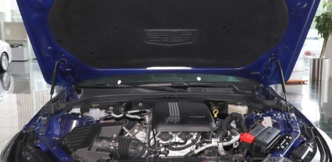 丰田凯美瑞|手握25万没要凯美瑞但提了CT5,1000公里后,车主有一肚子话要说