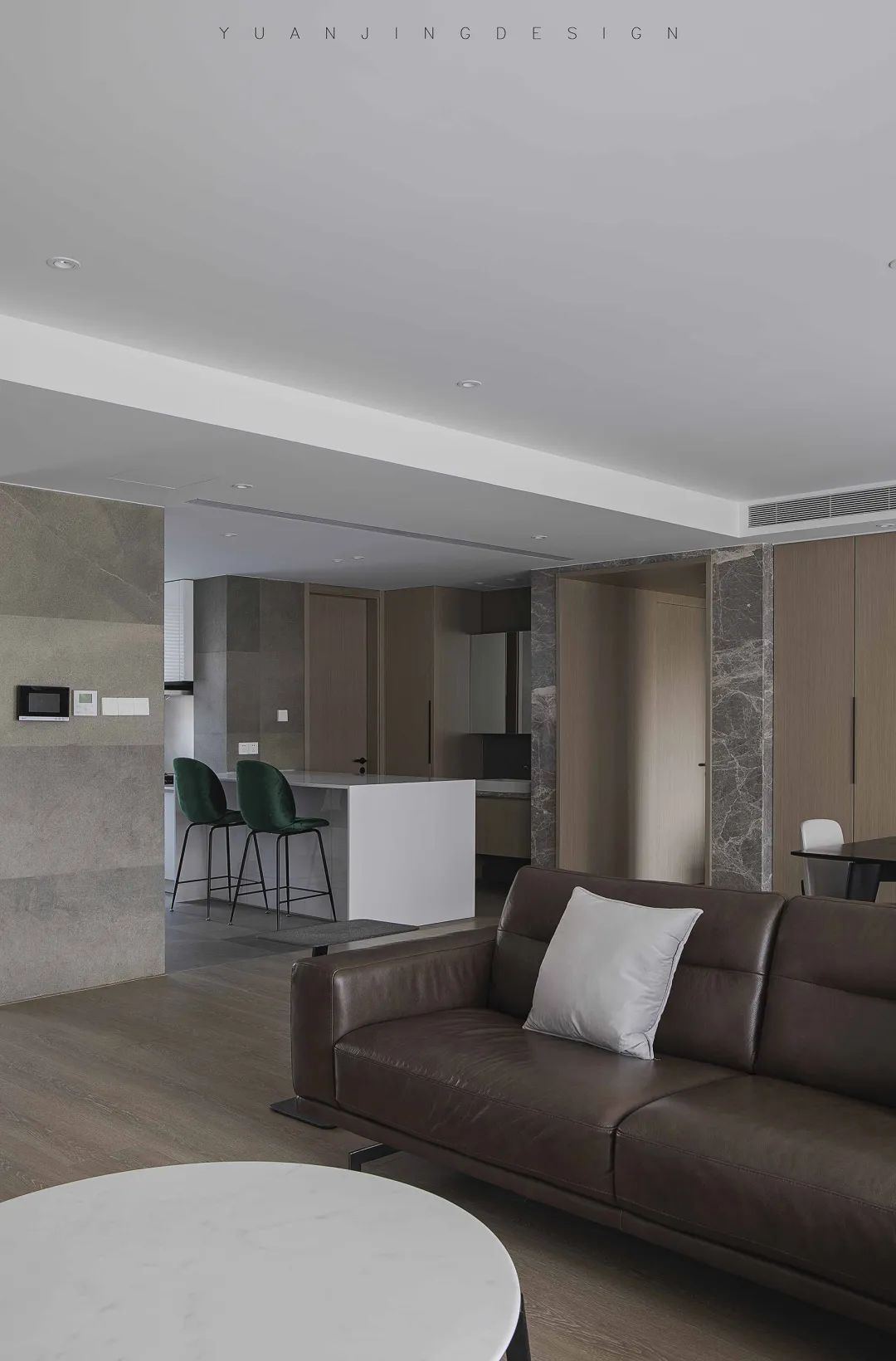 ：200平的大房子，加上开放式的设计，住这样的房子才叫舒服！