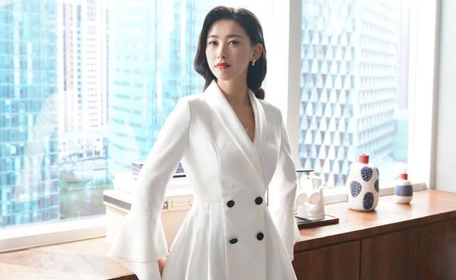 朱珠|她是中国最美面孔,力压范冰冰和刘亦菲,迷倒闻名全球的花花公子