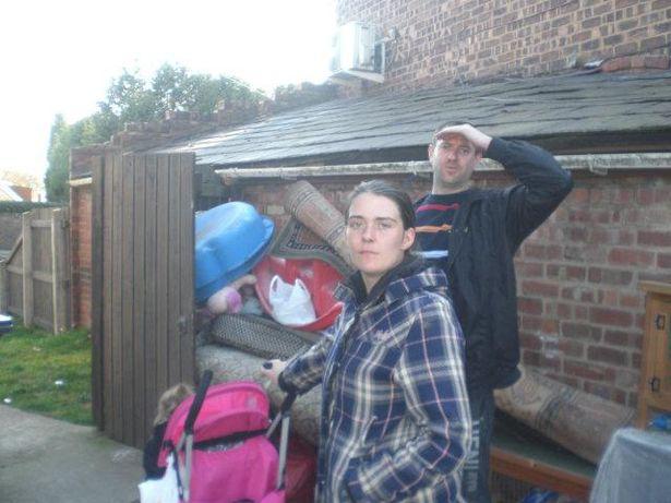 睹图|女子结婚18年为丈夫生了6个孩子，却被丈夫像奴隶一样对待