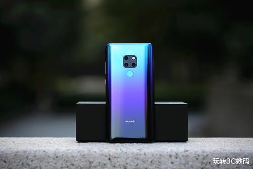 华为|?华为登顶“出货量冠军”，喜悦过后，又该如何更进一步？