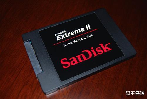 固态硬盘|有些人愿花三四千买电脑，却为什么不肯再花三四百，买固态硬盘？