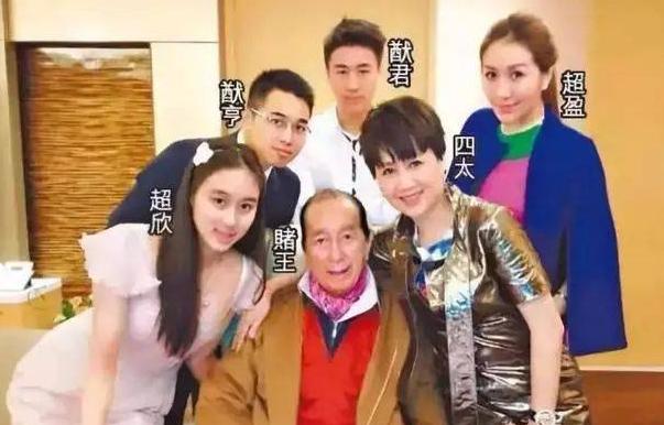赌王|赌王离世23天后，四太幼子何猷佳被传闻\献祭\, 郑绍康意外说漏嘴