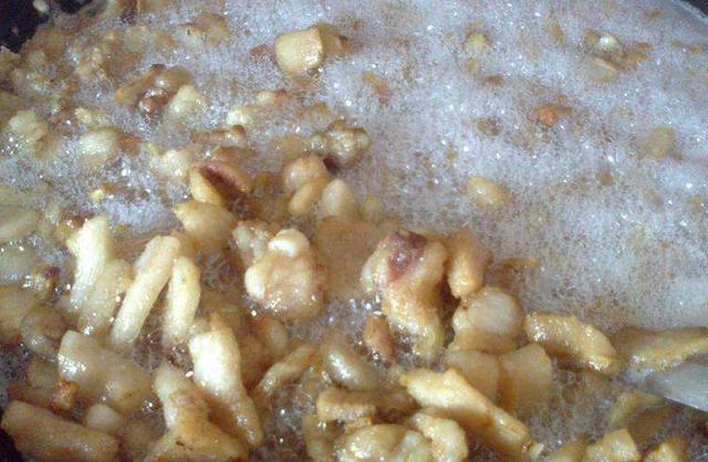 下酒菜|我国“最尬”的下酒菜，曾是老辈人的最爱，现地位低下上不了台面