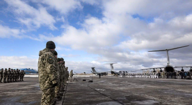 美军|美退役上将坦率直言：全球只有3国实力最强，其他都不足为惧