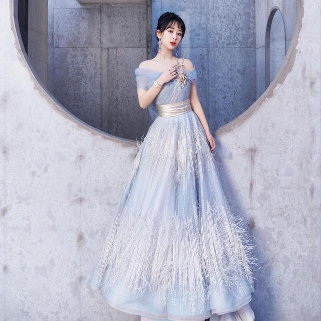 【杨紫】杨紫敬业人设翻车?青簪行未杀青被曝开拍新戏,打脸从不轧戏言论