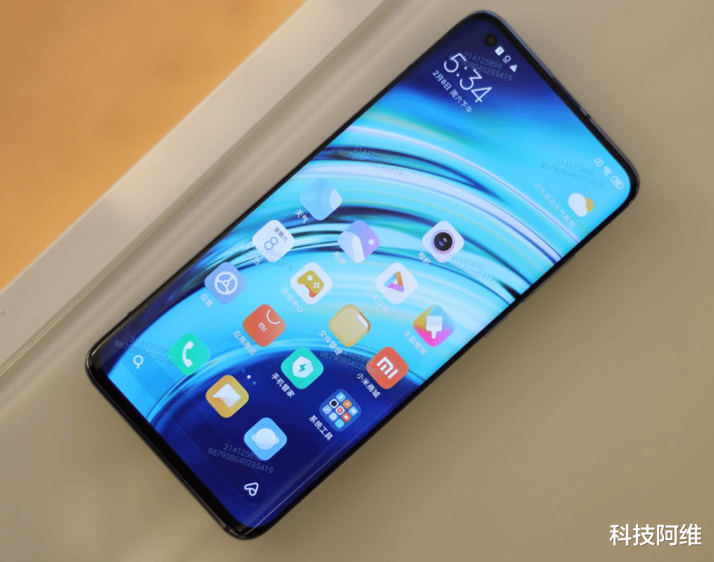 小米科技|发布至今下跌400元，256GB+1亿像素，音频效果最好的手机濒临退场