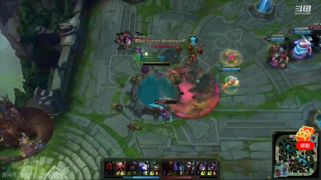 拳头|拳头评选世界赛T0名场面，32个操作入围，uzi和shy哥获得提名！