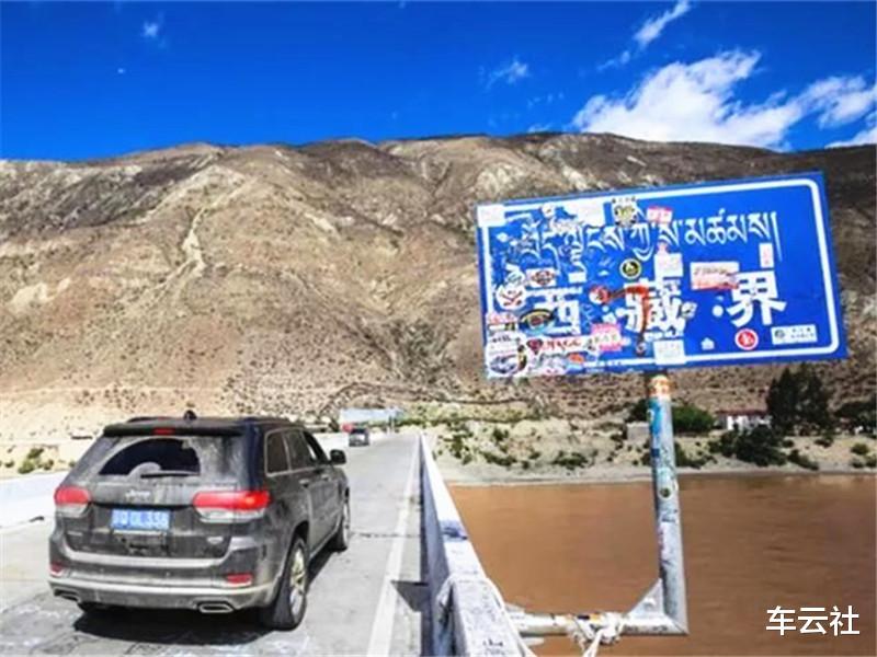 川藏公路|为啥在川藏线上开车都要打开油箱盖？老司机：不是耍帅，是保命！