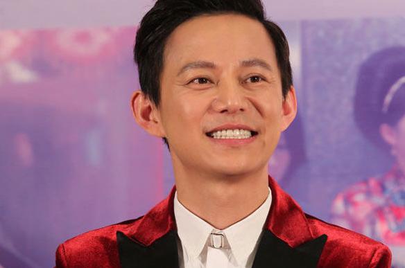 【】领导说“辛苦了”怎么回？回答不辛苦的员工最傻，高情商的这样回