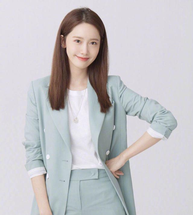 林允儿|南韩娱乐圈潜规则泛滥，林允儿苦练中文，网友：为逃离财阀牢笼？