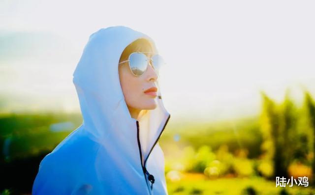 #张敏#坎坷的张敏：被有妇之夫欺骗，又遭赵薇横刀夺爱，今皈依佛门