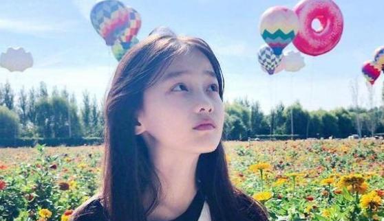 赵薇|赵薇的“女儿”因长得太好看，被全网禁止整容，如今美得不敢认！