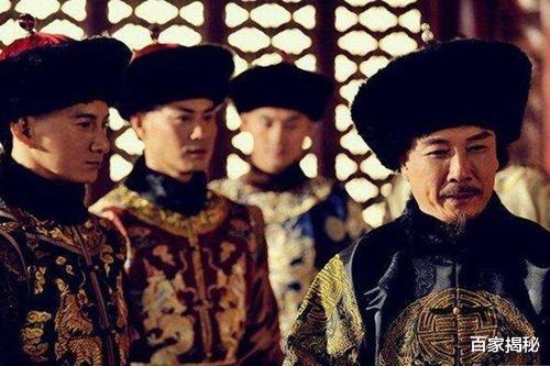 乾隆@康熙死后有九子夺嫡，为何到了乾隆手上皇位就不值钱了？