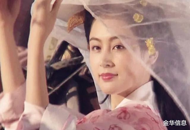 李嘉欣|人间富贵花是什么样的长相？